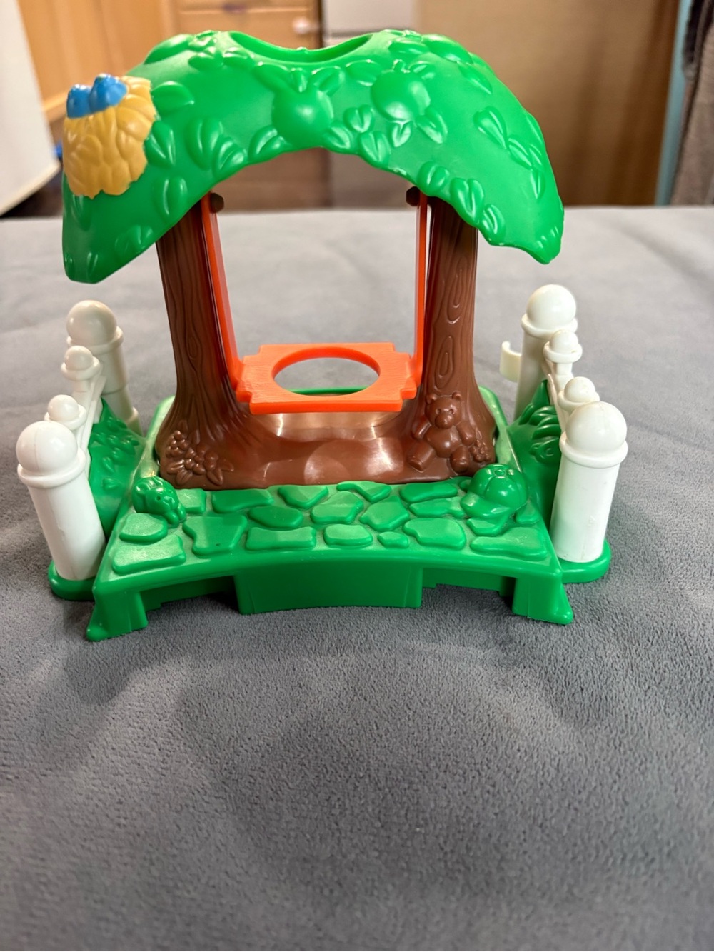 2003 little people swing